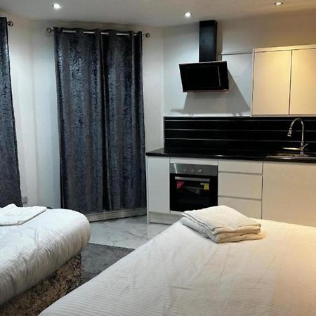 Oyo The Pleasant House Hotell Manchester Exteriör bild