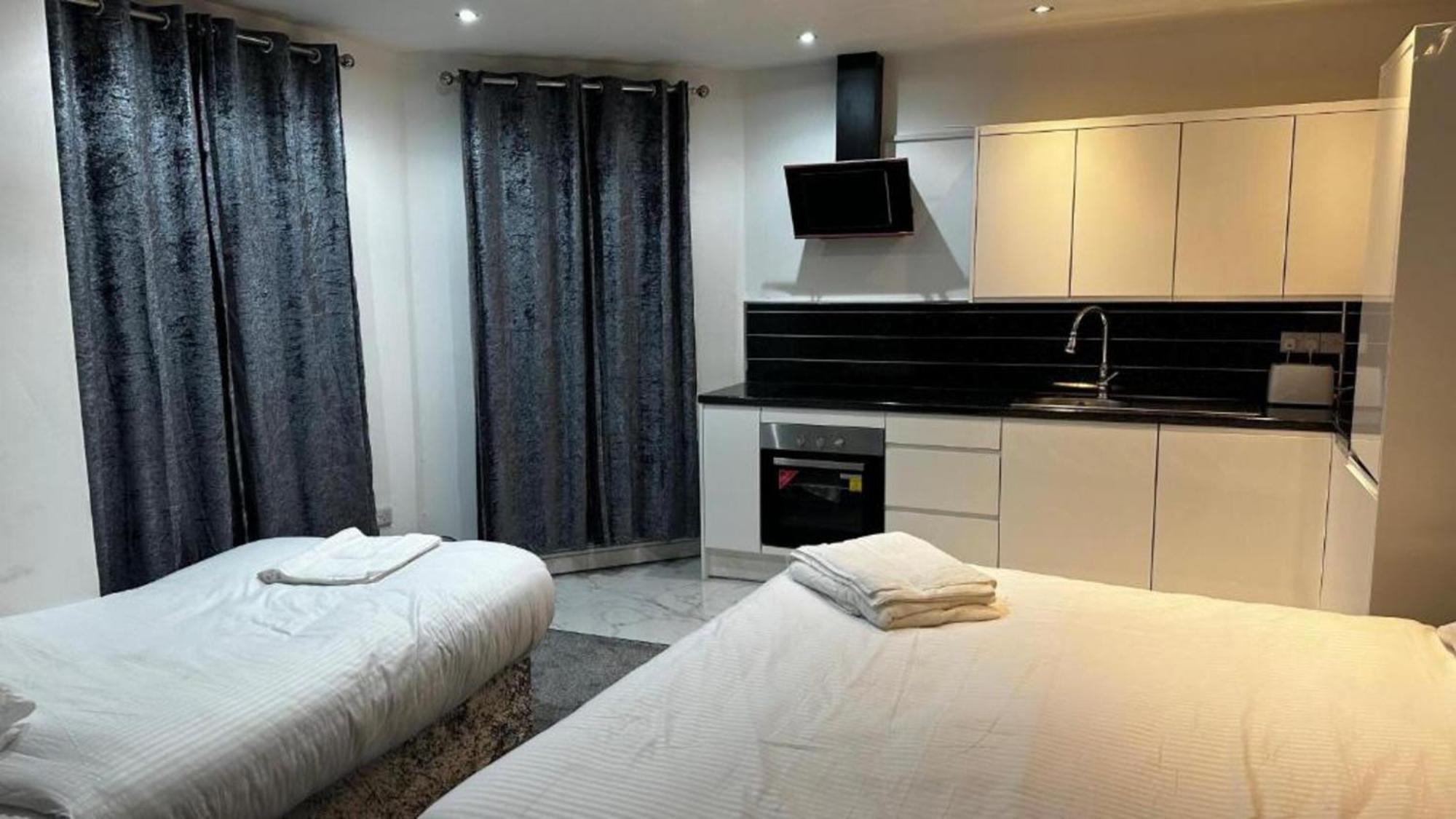 Oyo The Pleasant House Hotell Manchester Exteriör bild