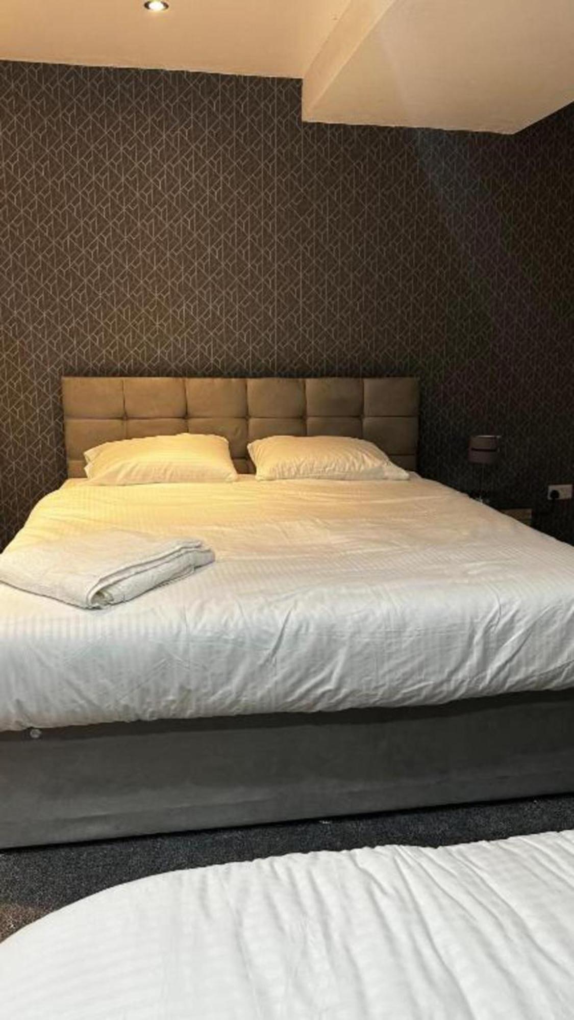 Oyo The Pleasant House Hotell Manchester Exteriör bild