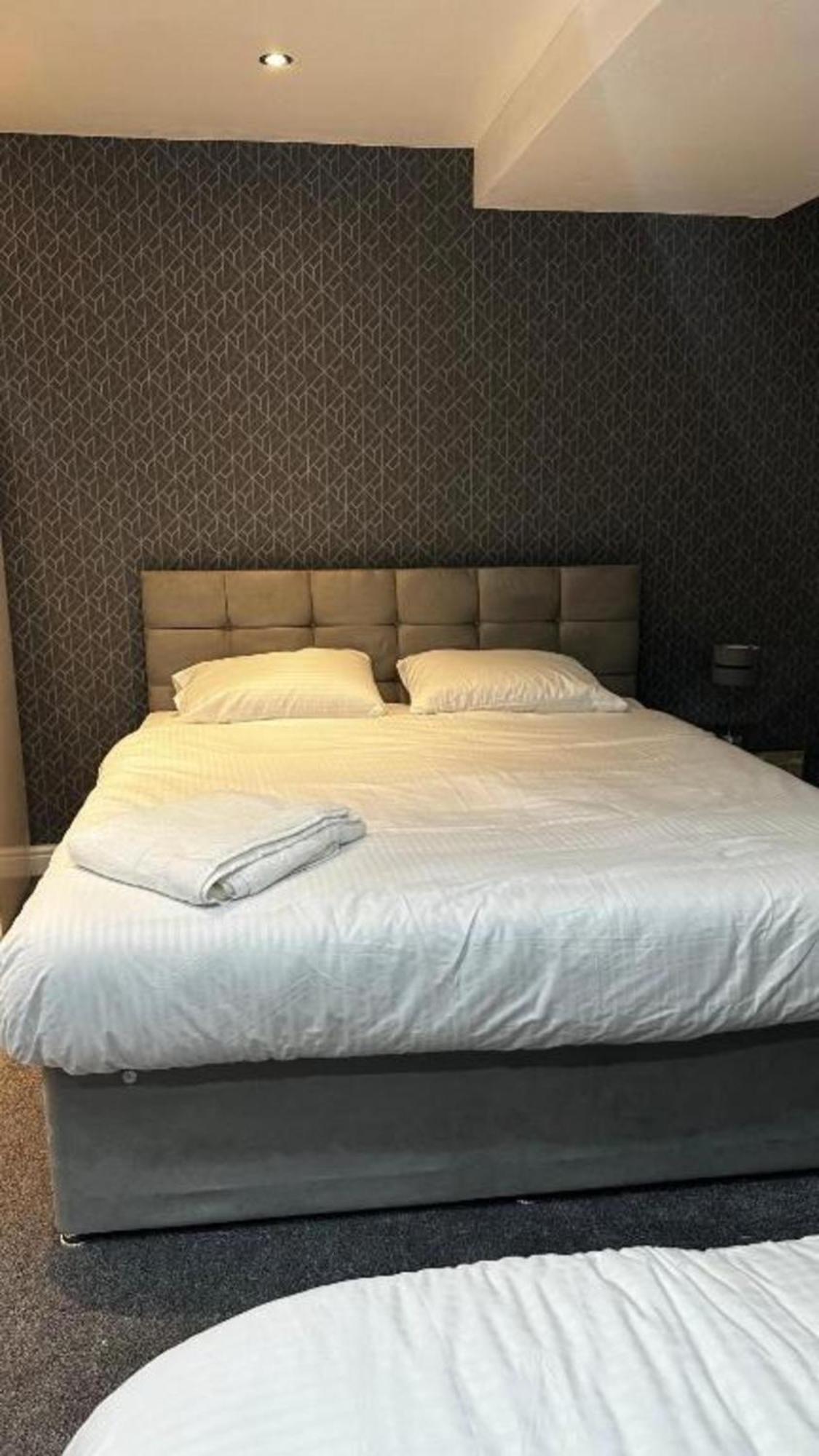 Oyo The Pleasant House Hotell Manchester Exteriör bild