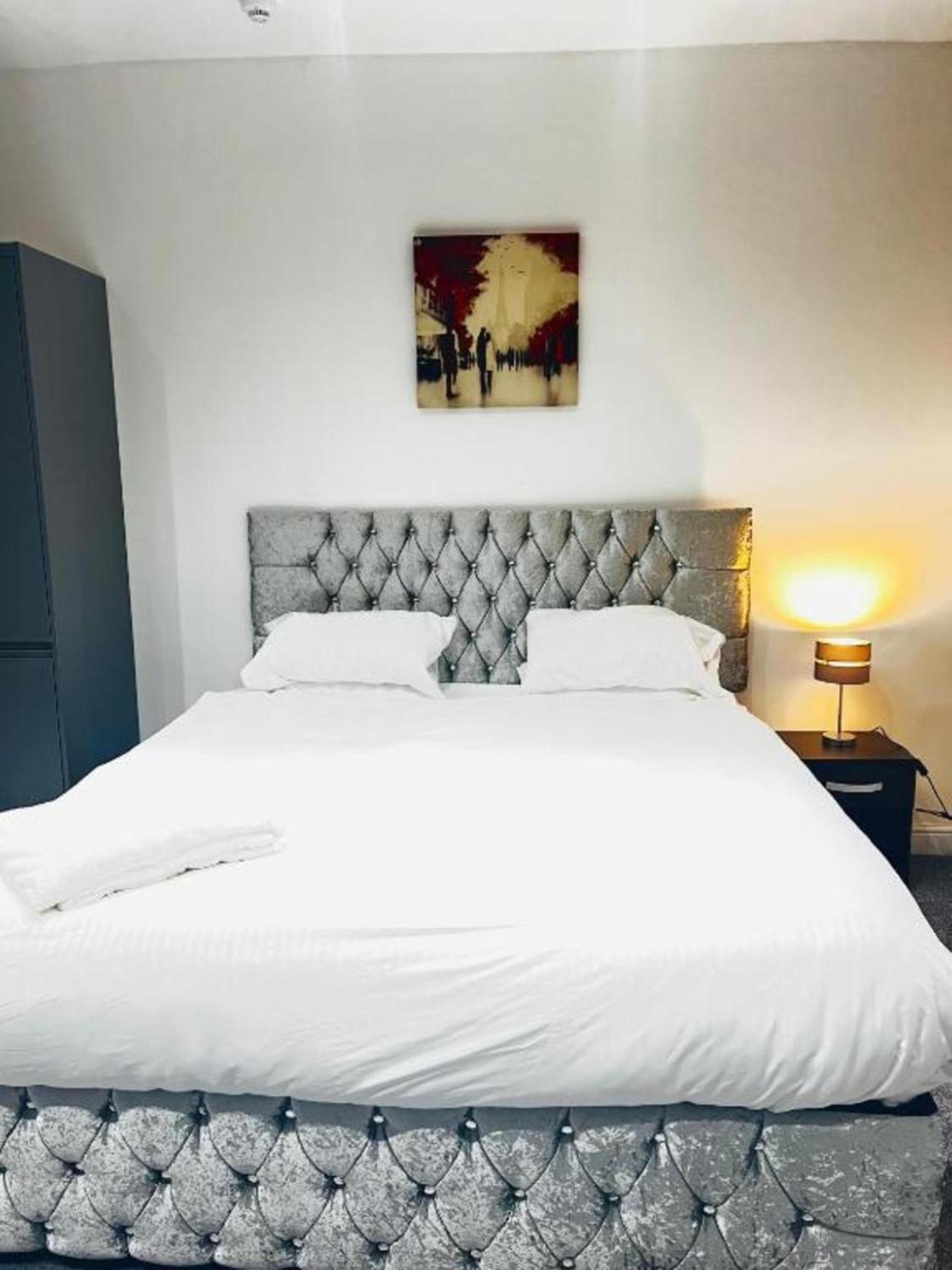 Oyo The Pleasant House Hotell Manchester Exteriör bild
